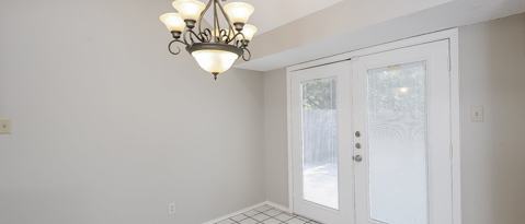Building Photo - 4844 Thistledown Dr