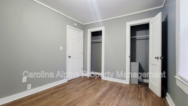 Building Photo - 1018 Frederick St