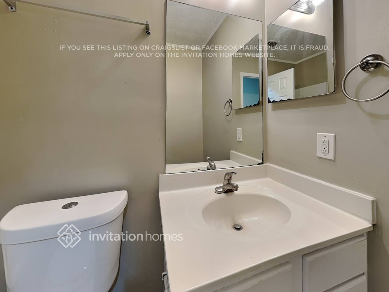 Building Photo - 3597 Chinaberry Ln