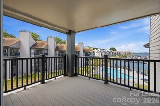 Building Photo - 18865 Vineyard Point Ln