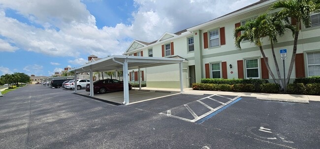 Building Photo - 3/2 Condo in Province Park of Fort Myers