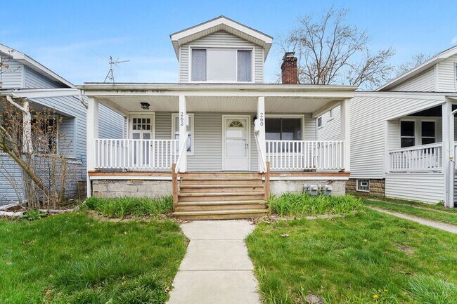 Primary Photo - 260 Ardmore Dr