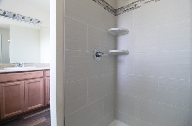 Building Photo - 2670 Fijian Way