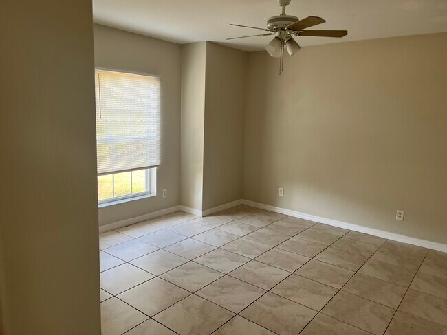 Building Photo - 1534 Mincey Terrace