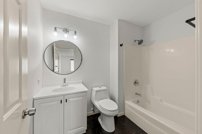 Building Photo - 2430 Caton Crest Ct