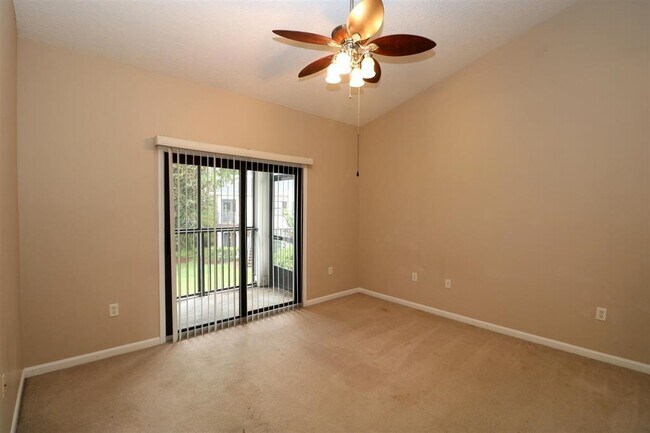 Building Photo - 104 Laurel Wood Way