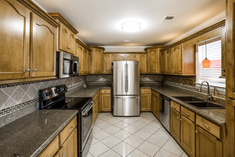 Building Photo - 4235 St Anne Cove