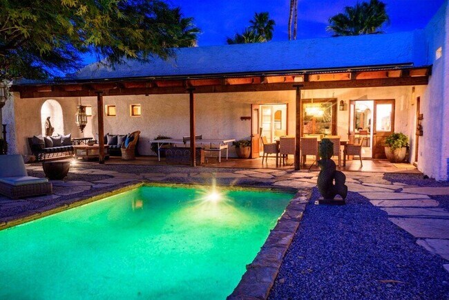 Building Photo - 71607 Sahara Rd