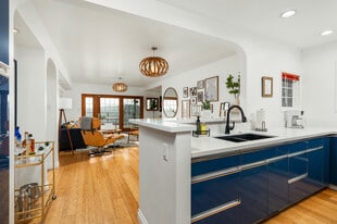 Building Photo - 3743 Latrobe St