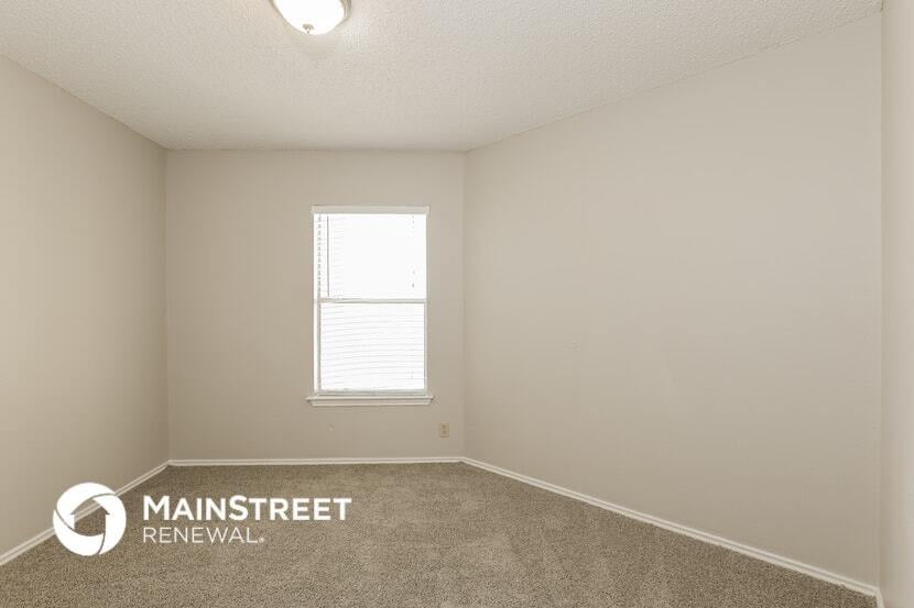 Building Photo - 6139 Candletree