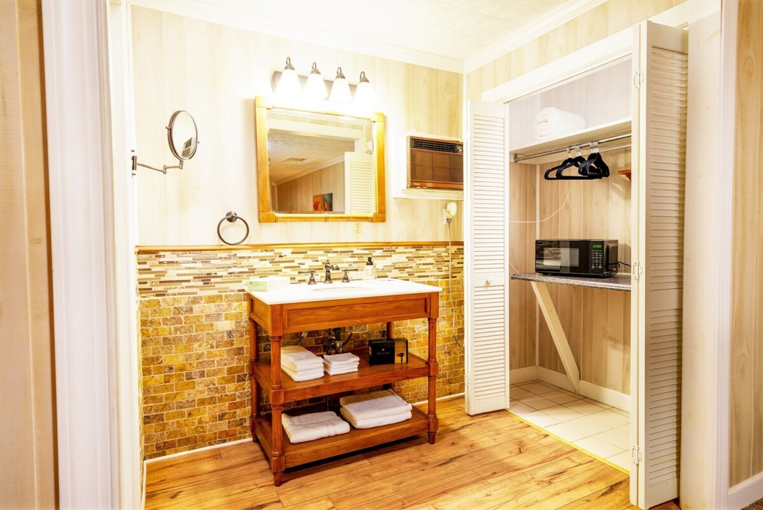 Building Photo - 90 Faulkner Rd