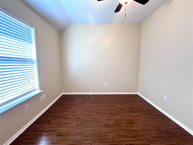 Building Photo - 115 Sunburst Ct