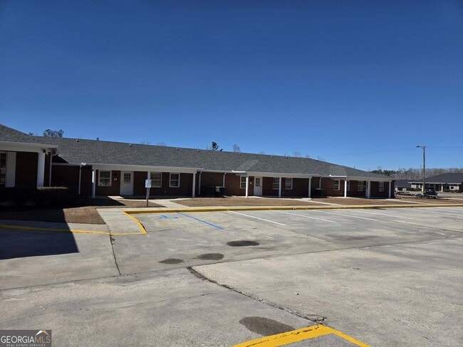 Building Photo - 311 Jerriel St