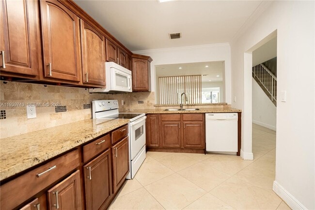 Building Photo - 3753 Estepona Ave