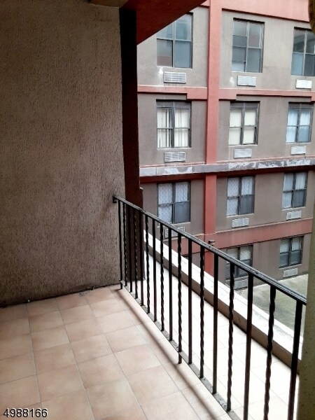 Building Photo - 111 Mulberry St