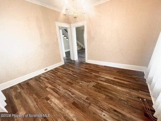 Building Photo - 2129 Brown Ave