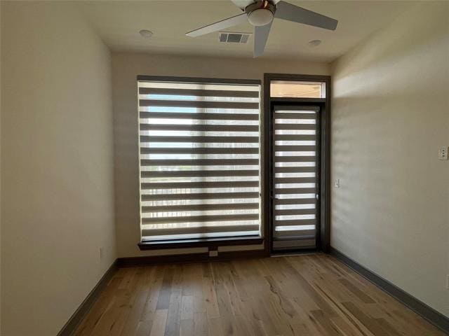 Building Photo - 2700 Old Denton Rd