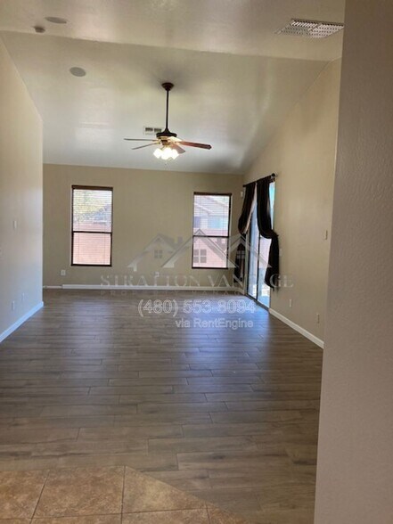 Building Photo - 4445 E Amarillo Dr