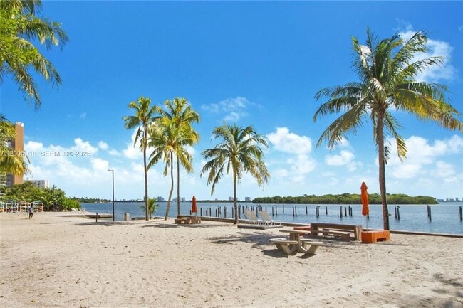 Building Photo - 777 NE 62nd St