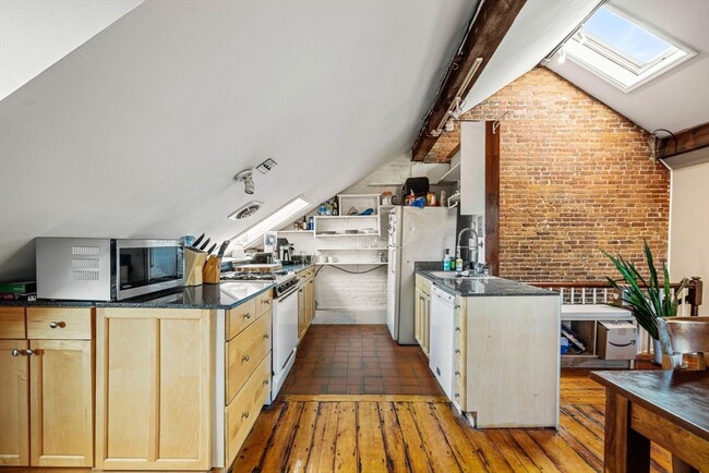 Building Photo - 275 Shawmut Ave