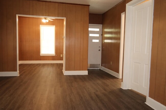 Building Photo - 2773 Evergreen