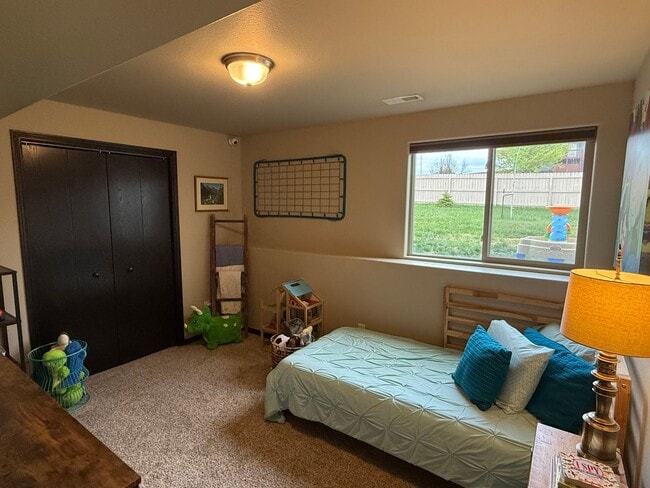 Building Photo - 4 Bedroom, 3 Bathroom Home for Rent
