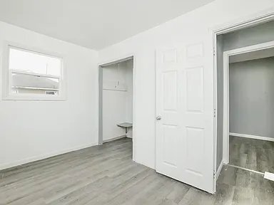 Building Photo - 305 Bass Ave