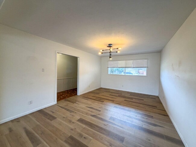 Building Photo - 3414 57th St