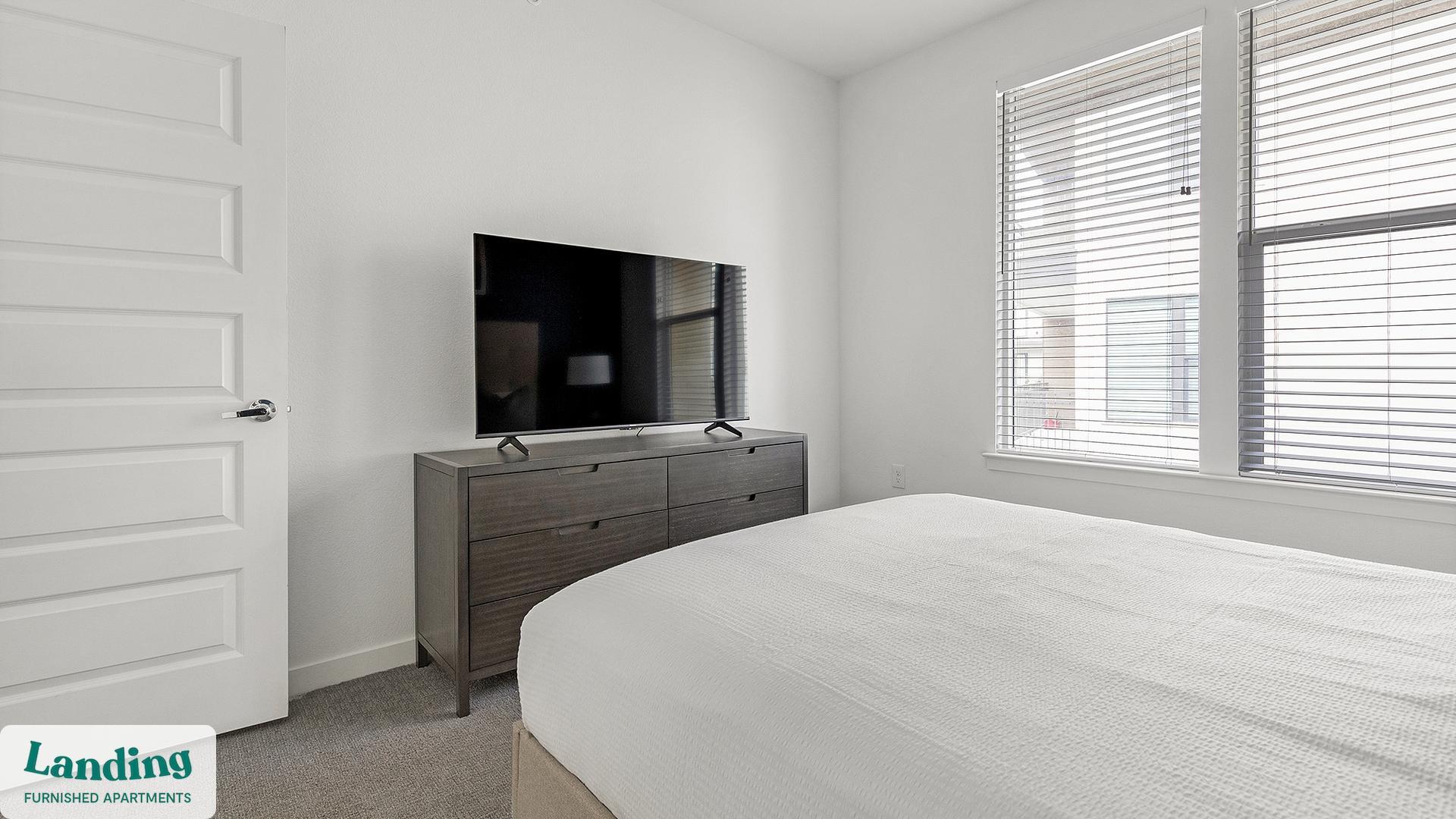 Building Photo - 7106 Culebra Commons