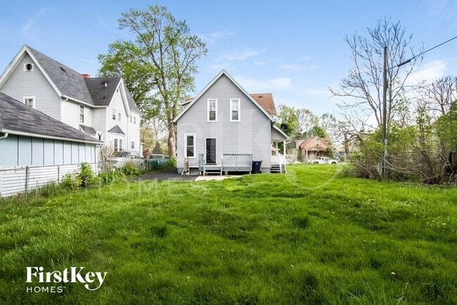 Building Photo - 374 Jay St