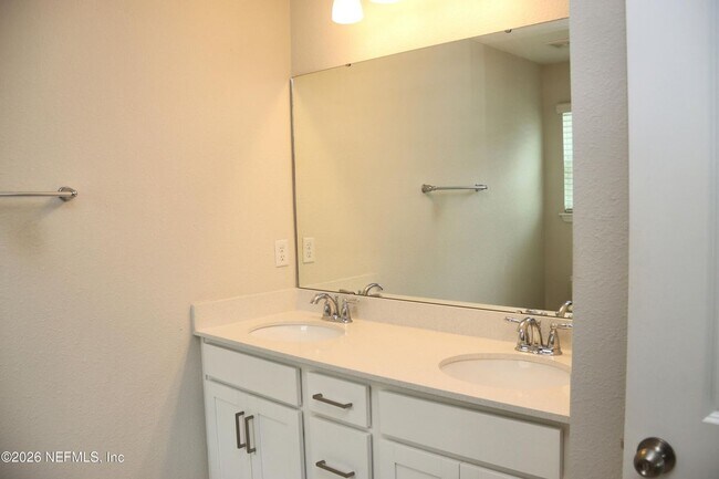 Building Photo - 13184 Holsinger Blvd