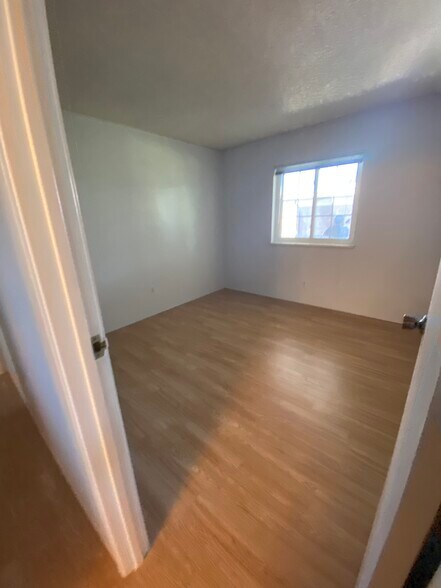 Building Photo - 6800 E Tennessee Ave