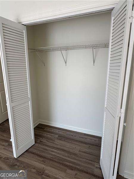 Building Photo - 728 Hanover Ln SE