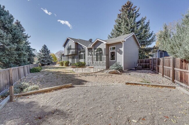 Building Photo - 5106 Saffron Ct