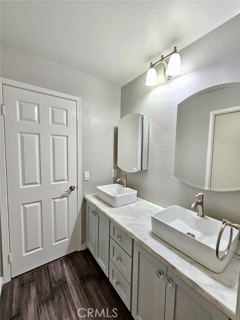 Building Photo - 7367 Mountain Laurel Dr