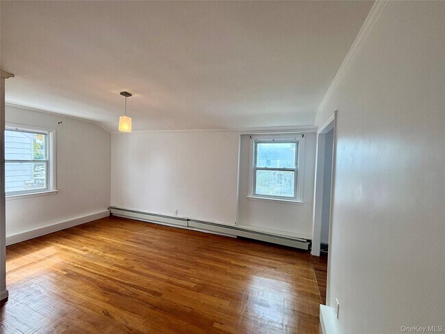 Building Photo - 115-07 220th St