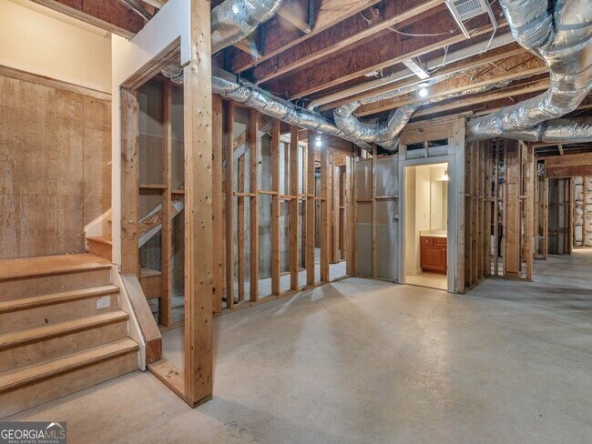 Building Photo - 5074 Healey Dr