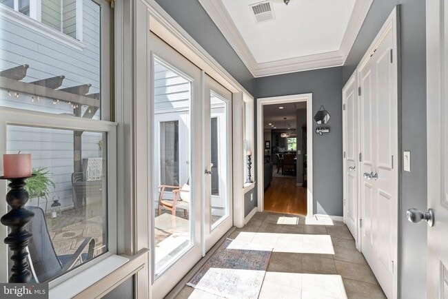 Building Photo - 3369 Preston Shore Dr