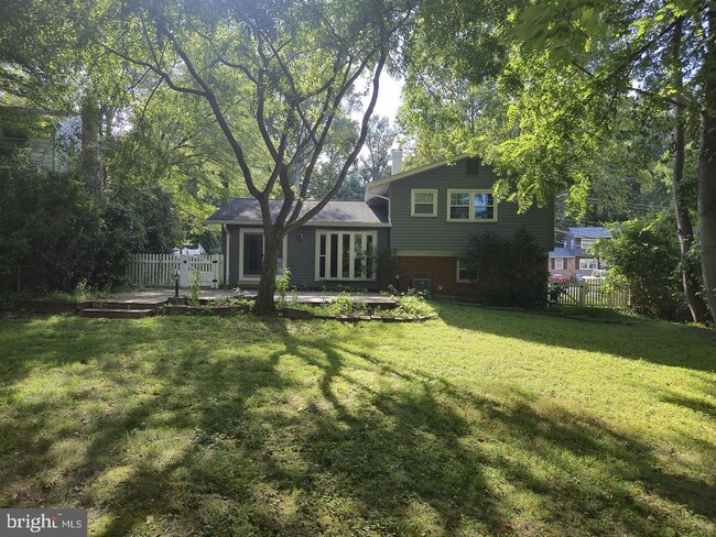 Building Photo - 3207 Fair Woods Pkwy