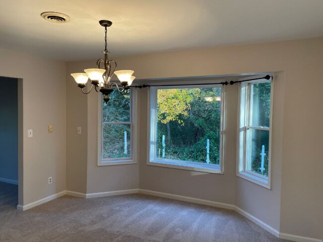 Building Photo - Spacious 5-Bedroom Home with Finished Base...