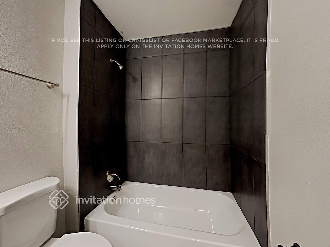 Building Photo - 5554 Kingsboro Dr