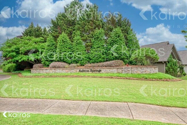 Building Photo - 6407 Upchurch Dr.