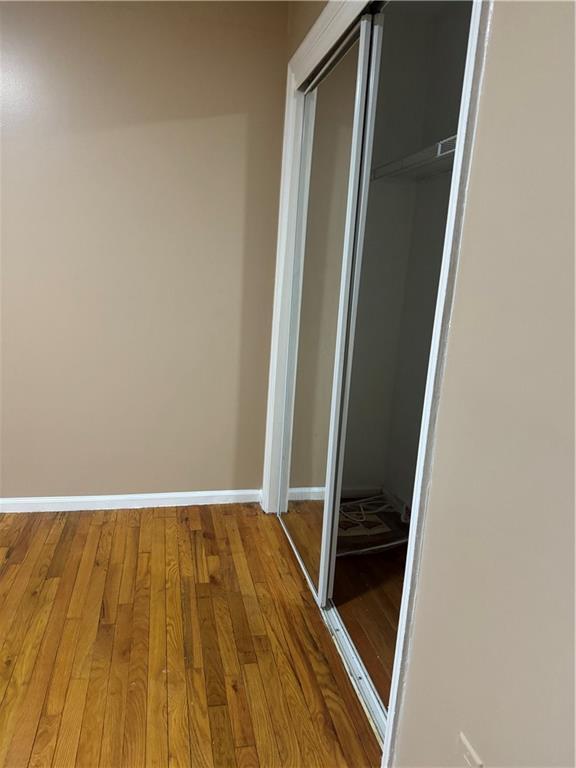 Building Photo - 359 Netherland Ave