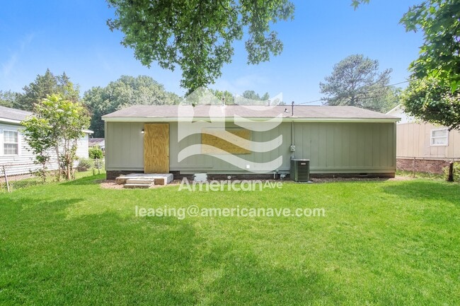 Building Photo - 4017 Tavineer Dr