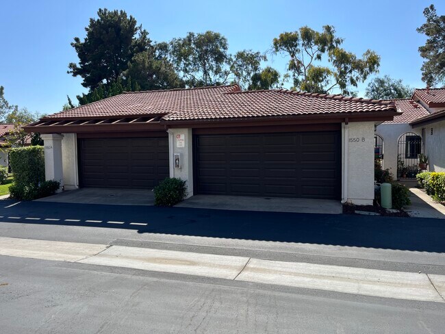 Primary Photo - 1550 Apache Dr