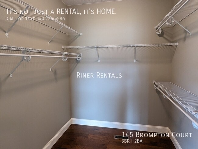 Building Photo - 145 Brompton Ct