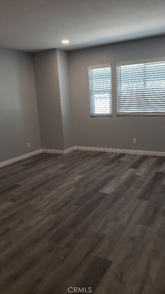 Building Photo - 15692 Live Oak Rd