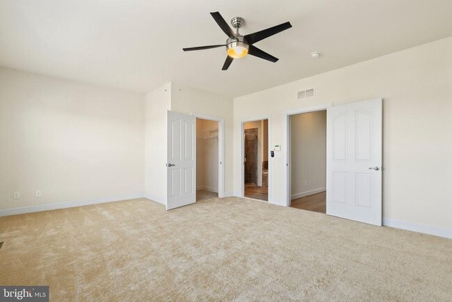 Building Photo - 562 Marina Landing Ln