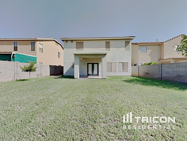 Building Photo - 8423 W Hamster Ln