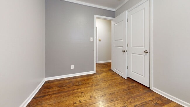Building Photo - 2111 Otis Ave